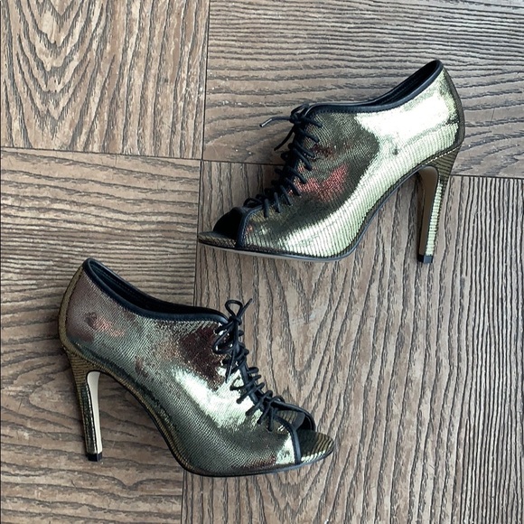 None Shoes - NEW Gold Laceup Bootie Heel